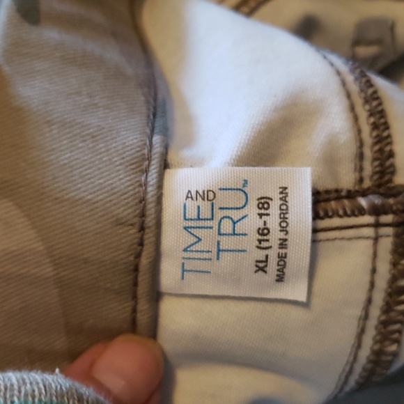 Pants - Picture 4 of 4